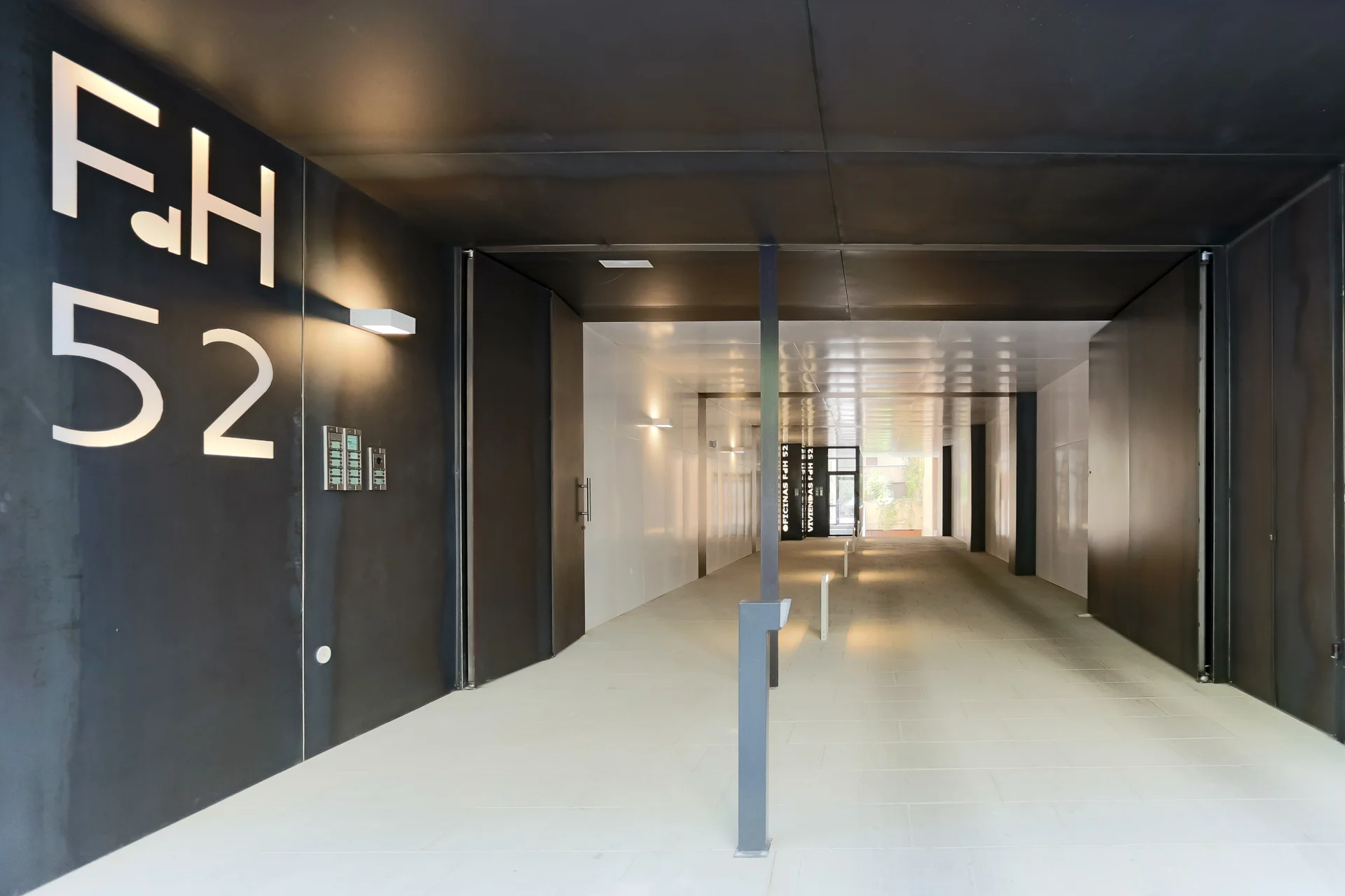 Edificio de Oficinas FdH 52