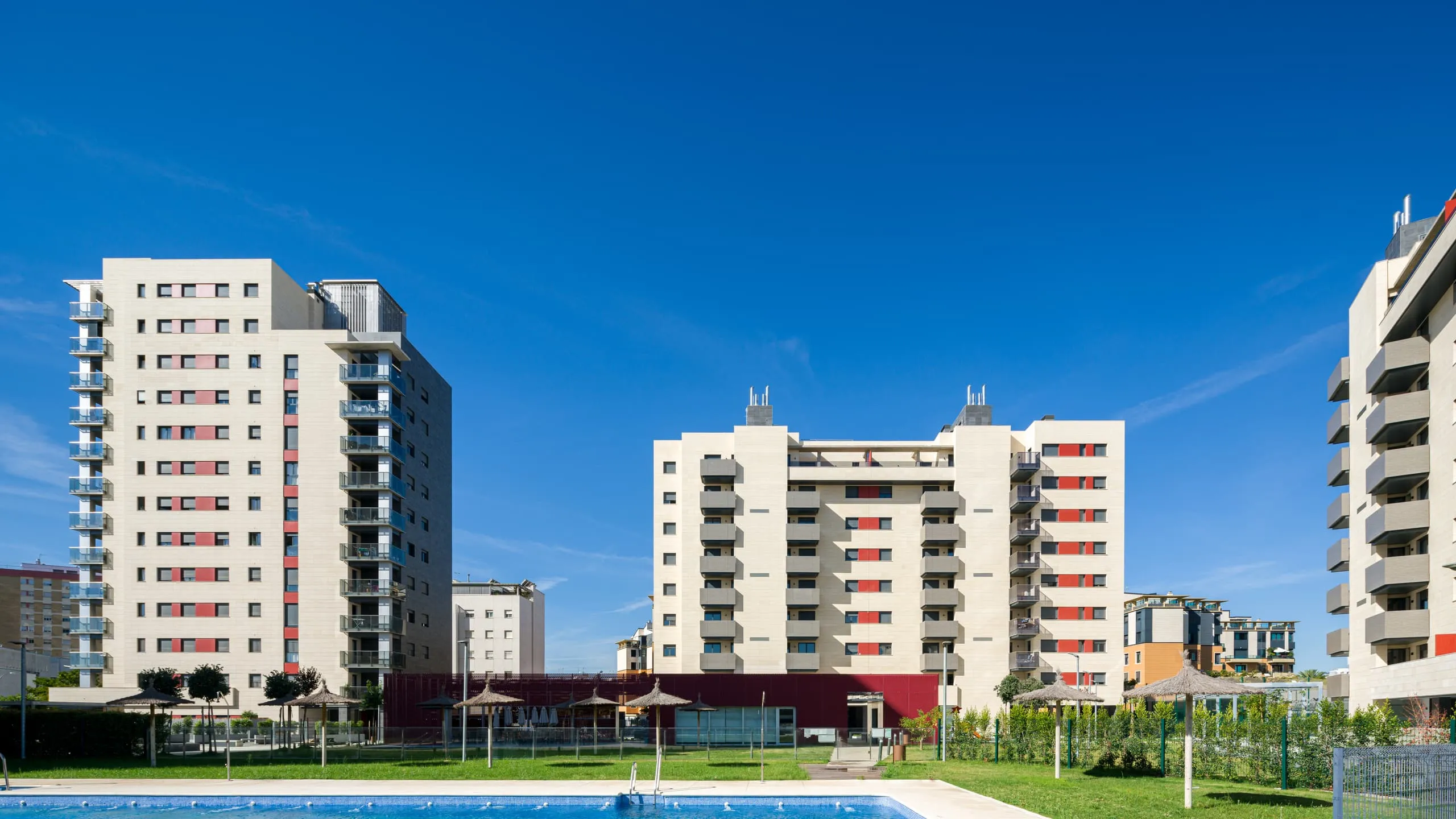 Complejo Residencial Pineda Parque. Sevilla
